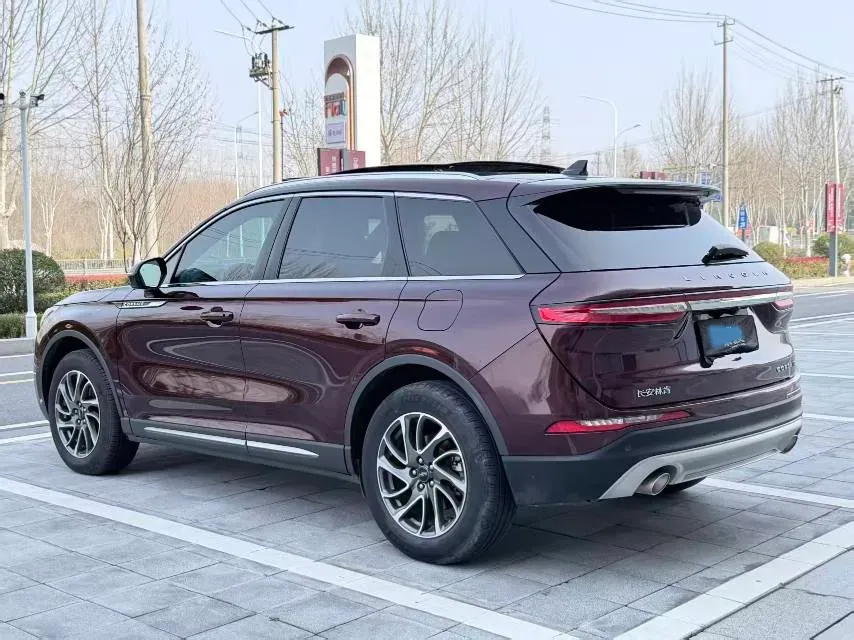 2021 Lincoln Corsair 2.0T 245HP L4 8AT,autocango,china used car exporter,china ev exporter,chinese used car exporter,chinese used ev exporter