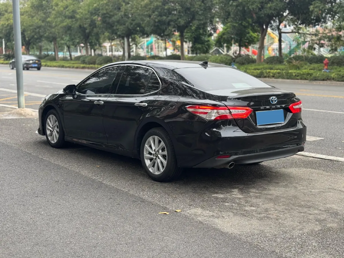 2021 Toyota Camry 2.5L 178HP L4 E-CVT Hybrid,autocango,china used car exporter,china ev exporter,chinese used car exporter,chinese used ev exporter