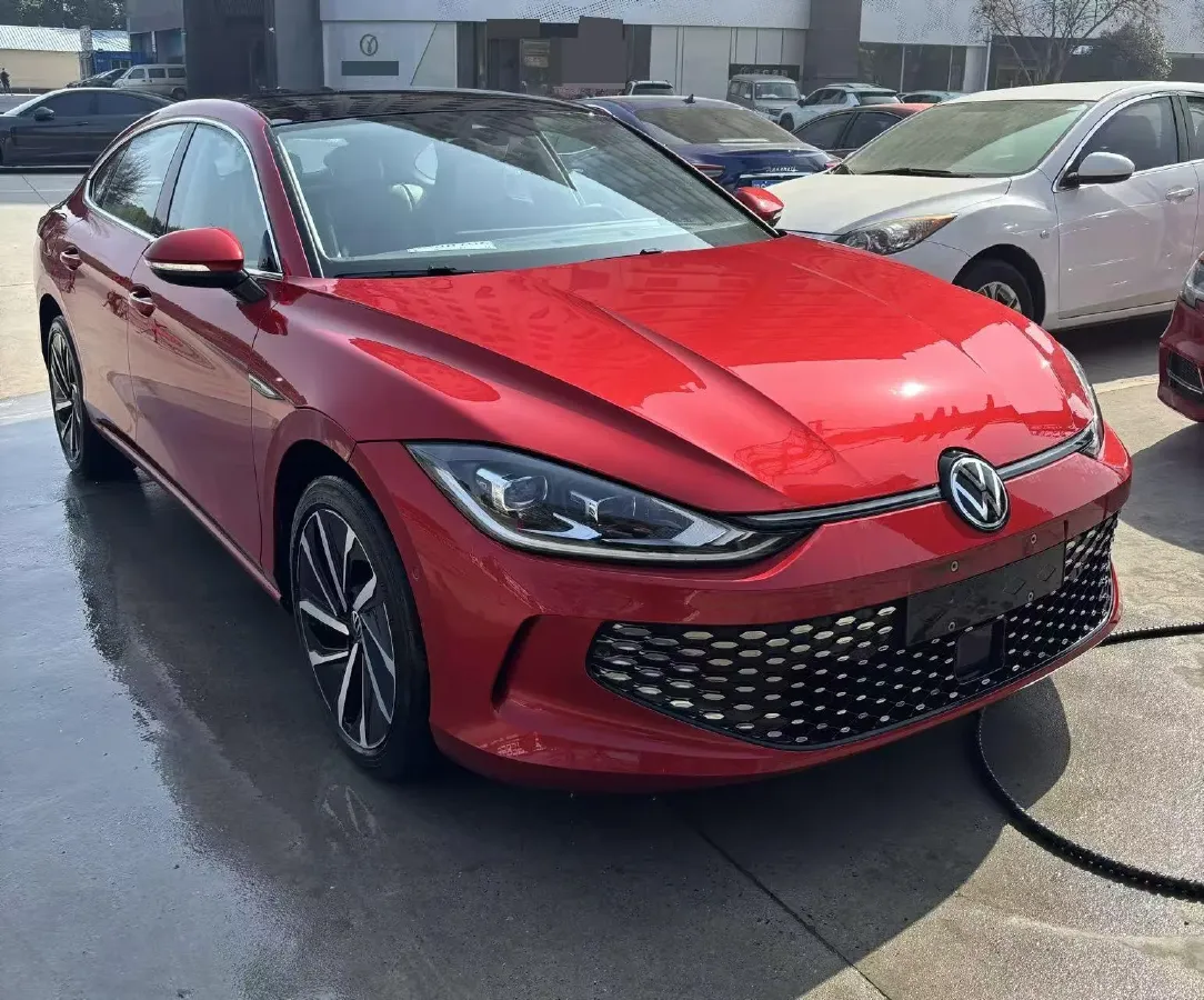 2022 Skoda Superb 2.0T 186HP L4 7DCT,autocango,china used car exporter,china ev exporter,chinese used car exporter,chinese used ev exporter