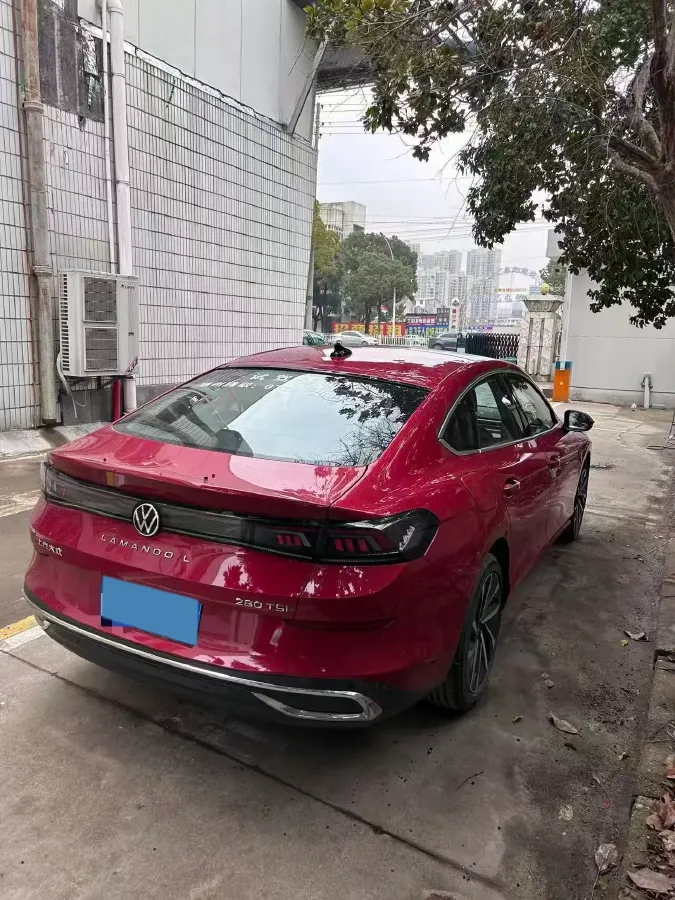 2022 Skoda Superb 2.0T 186HP L4 7DCT,autocango,china used car exporter,china ev exporter,chinese used car exporter,chinese used ev exporter