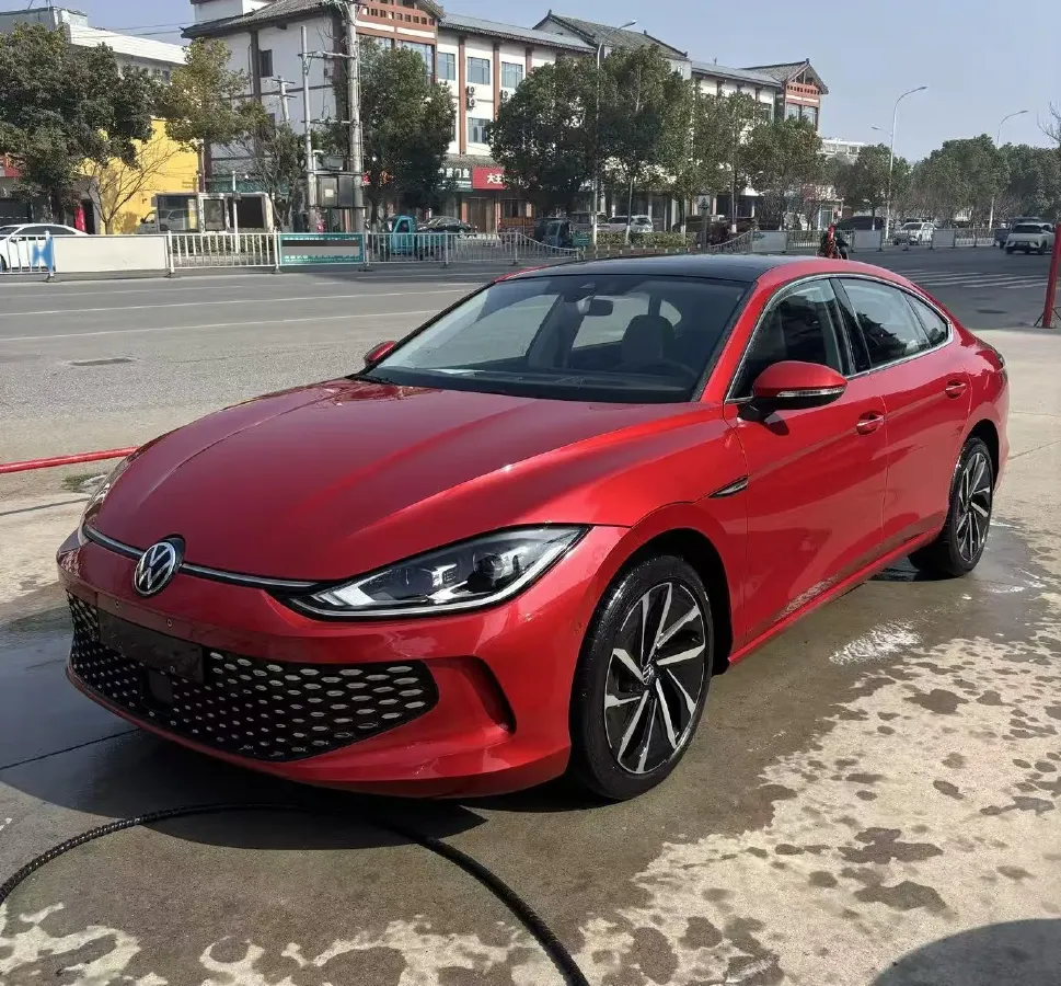 2022 Skoda Superb 2.0T 186HP L4 7DCT,autocango,china used car exporter,china ev exporter,chinese used car exporter,chinese used ev exporter