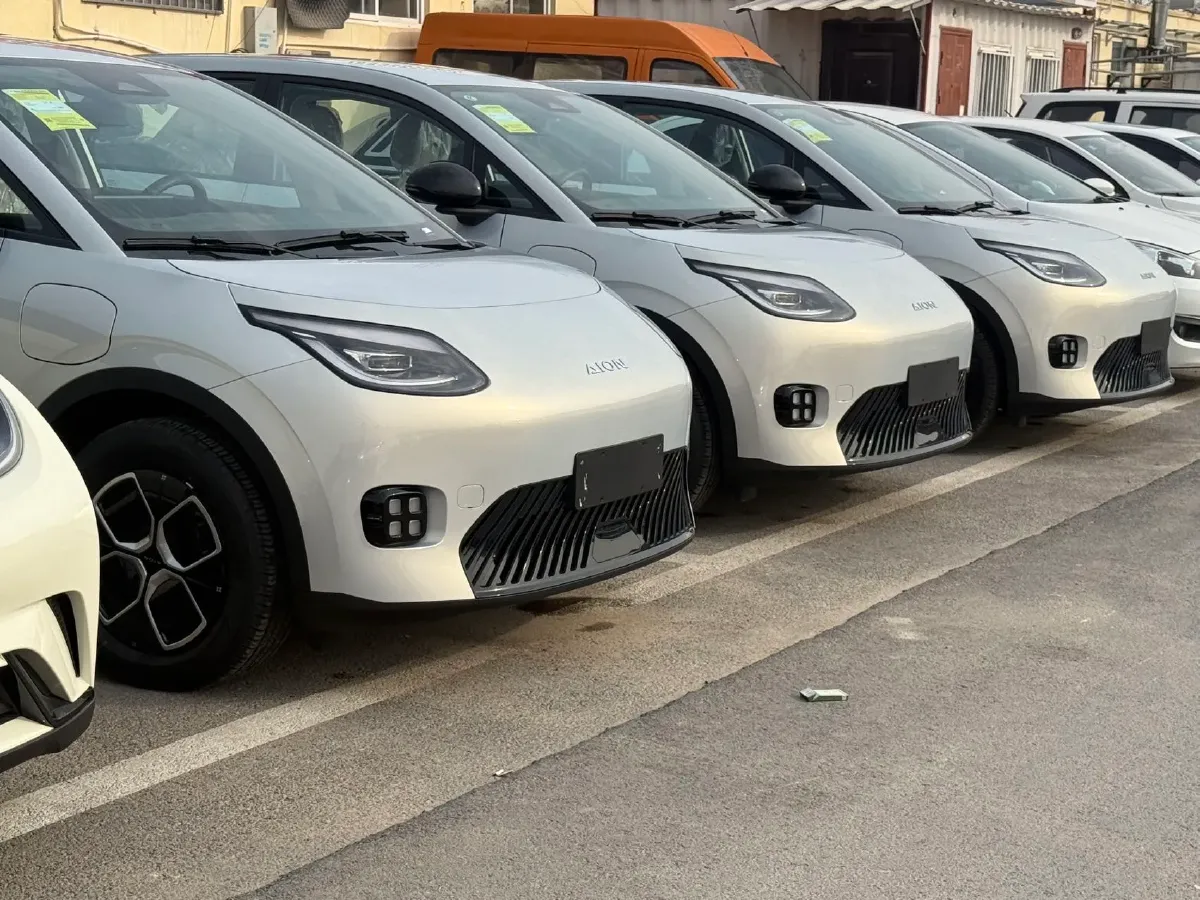 2025 Aion AION UT BEV,autocango,china used car exporter,china ev exporter,chinese used car exporter,chinese used ev exporter