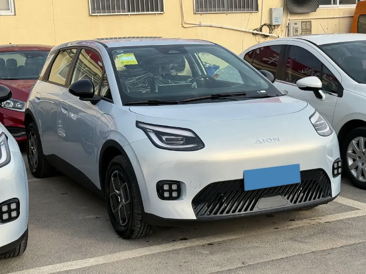 2025 Aion AION UT BEV,autocango,china used car exporter,china ev exporter,chinese used car exporter,chinese used ev exporter