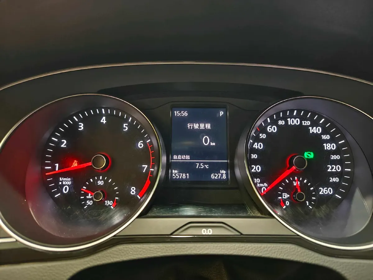 2018 Volkswagen Magotan 1.8T 180HP L4 7DCT,autocango,china used car exporter,china ev exporter,chinese used car exporter,chinese used ev exporter