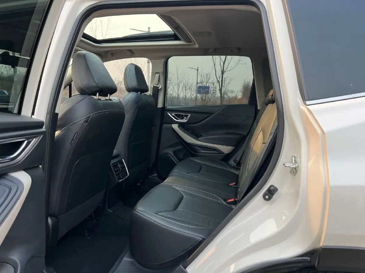 2022 Subaru Forester 2.0L 154HP H4 CVT,autocango,china used car exporter,china ev exporter,chinese used car exporter,chinese used ev exporter