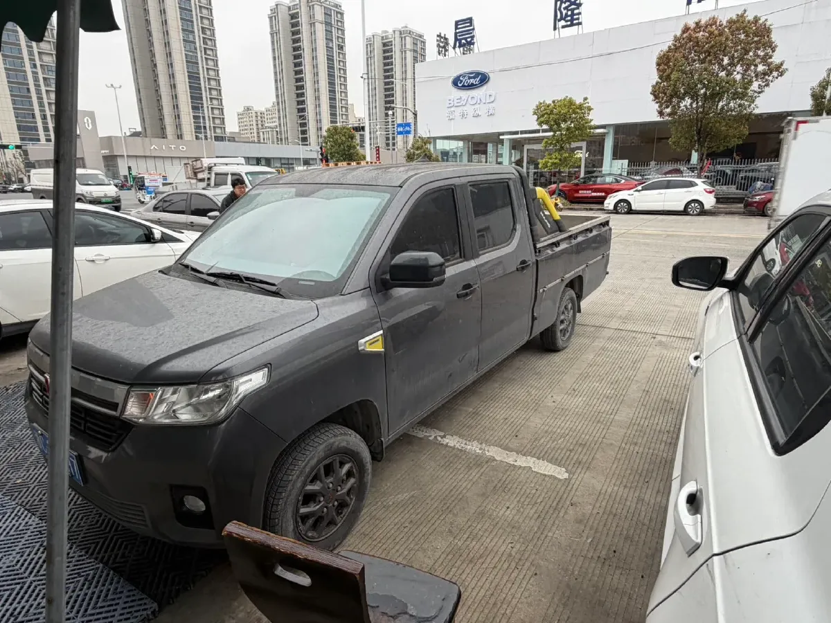 2021 WuLing ZhentTu 1.5L 99HP L4 5MT,autocango,china used car exporter,china ev exporter,chinese used car exporter,chinese used ev exporter