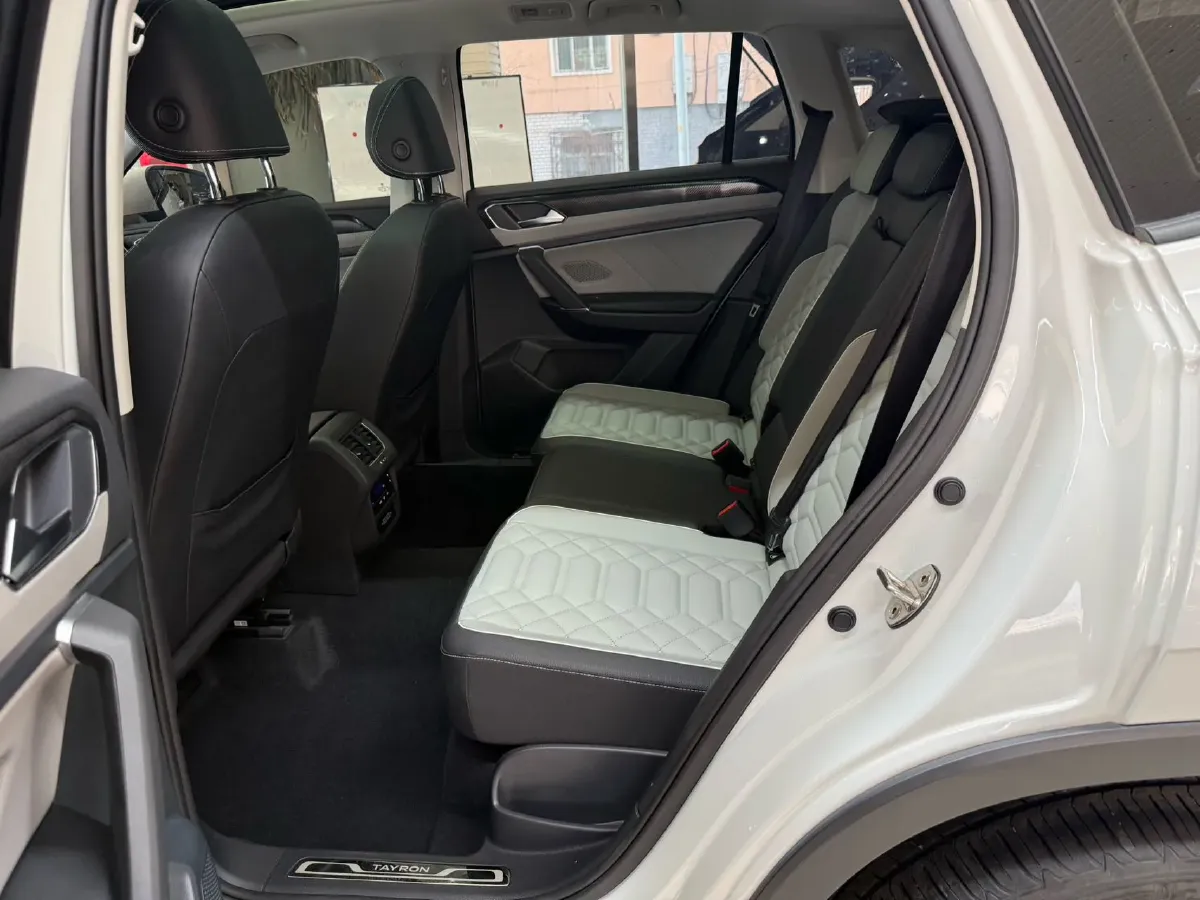 2023 Volkswagen Tayron 1.4T 150HP L4 7DCT,autocango,china used car exporter,china ev exporter,chinese used car exporter,chinese used ev exporter