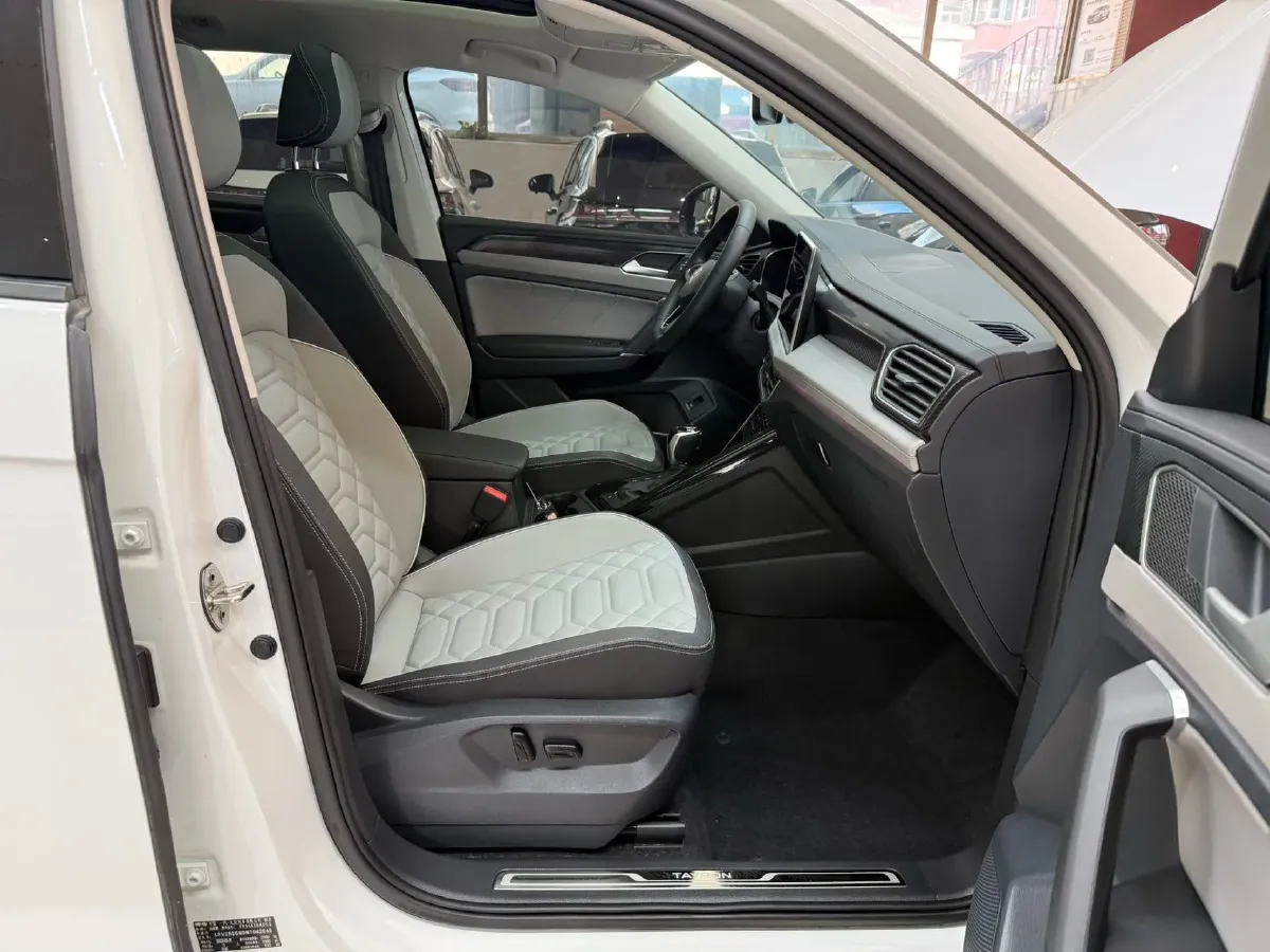 2023 Volkswagen Tayron 1.4T 150HP L4 7DCT,autocango,china used car exporter,china ev exporter,chinese used car exporter,chinese used ev exporter