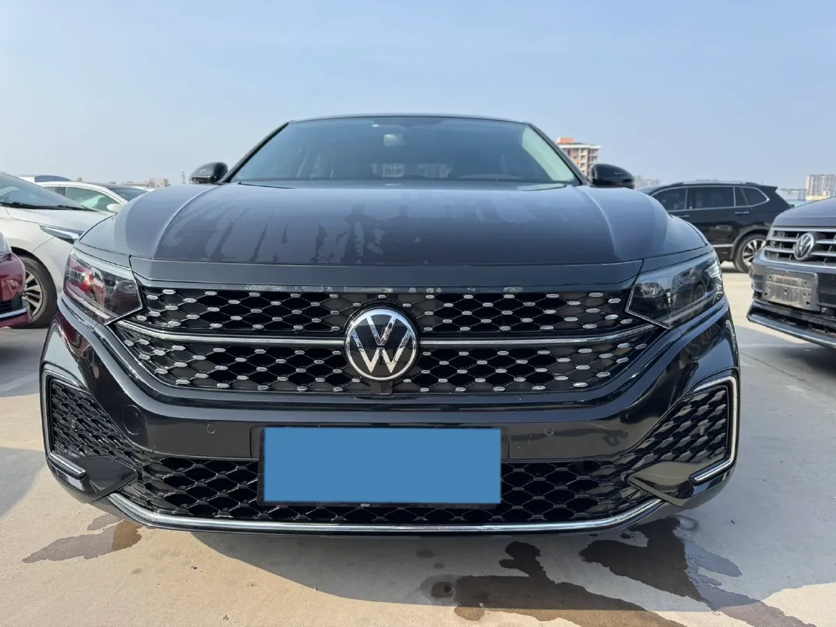 2022 Skoda Kodiak GT 2.0T 186HP L4 7DCT,autocango,china used car exporter,china ev exporter,chinese used car exporter,chinese used ev exporter