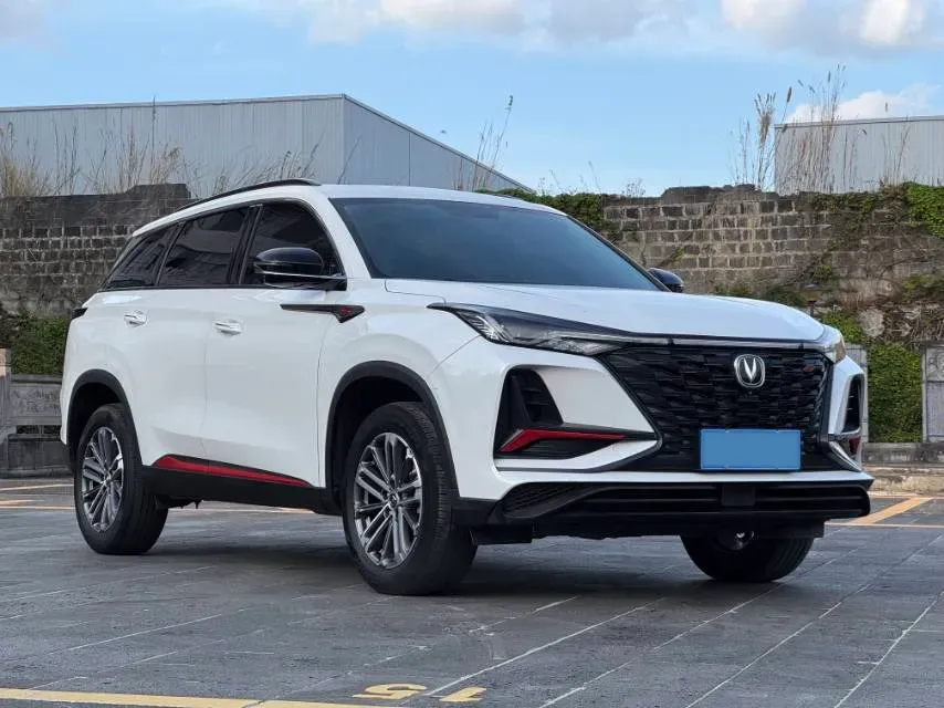 2022 ChangAn CS75 Plus 1.5T 178HP L4 6AT,autocango,china used car exporter,china ev exporter,chinese used car exporter,chinese used ev exporter