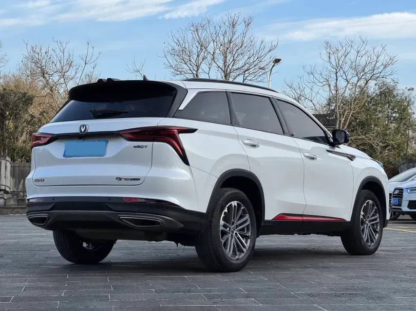 2022 ChangAn CS75 Plus 1.5T 178HP L4 6AT,autocango,china used car exporter,china ev exporter,chinese used car exporter,chinese used ev exporter