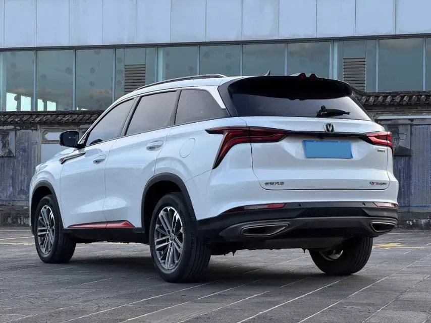 2022 ChangAn CS75 Plus 1.5T 178HP L4 6AT,autocango,china used car exporter,china ev exporter,chinese used car exporter,chinese used ev exporter