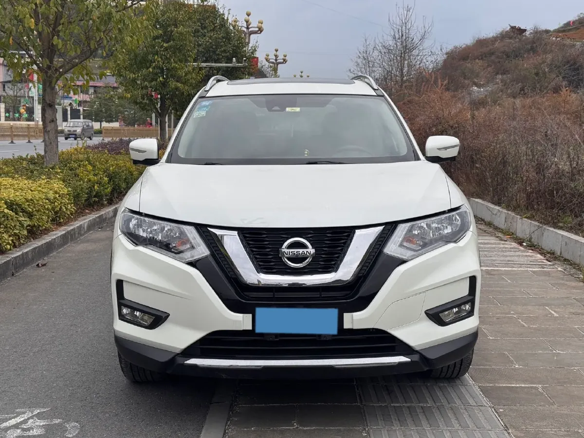 2019 Nissan X-Trail 2.0L 154HP L4 CVT,autocango,china used car exporter,china ev exporter,chinese used car exporter,chinese used ev exporter