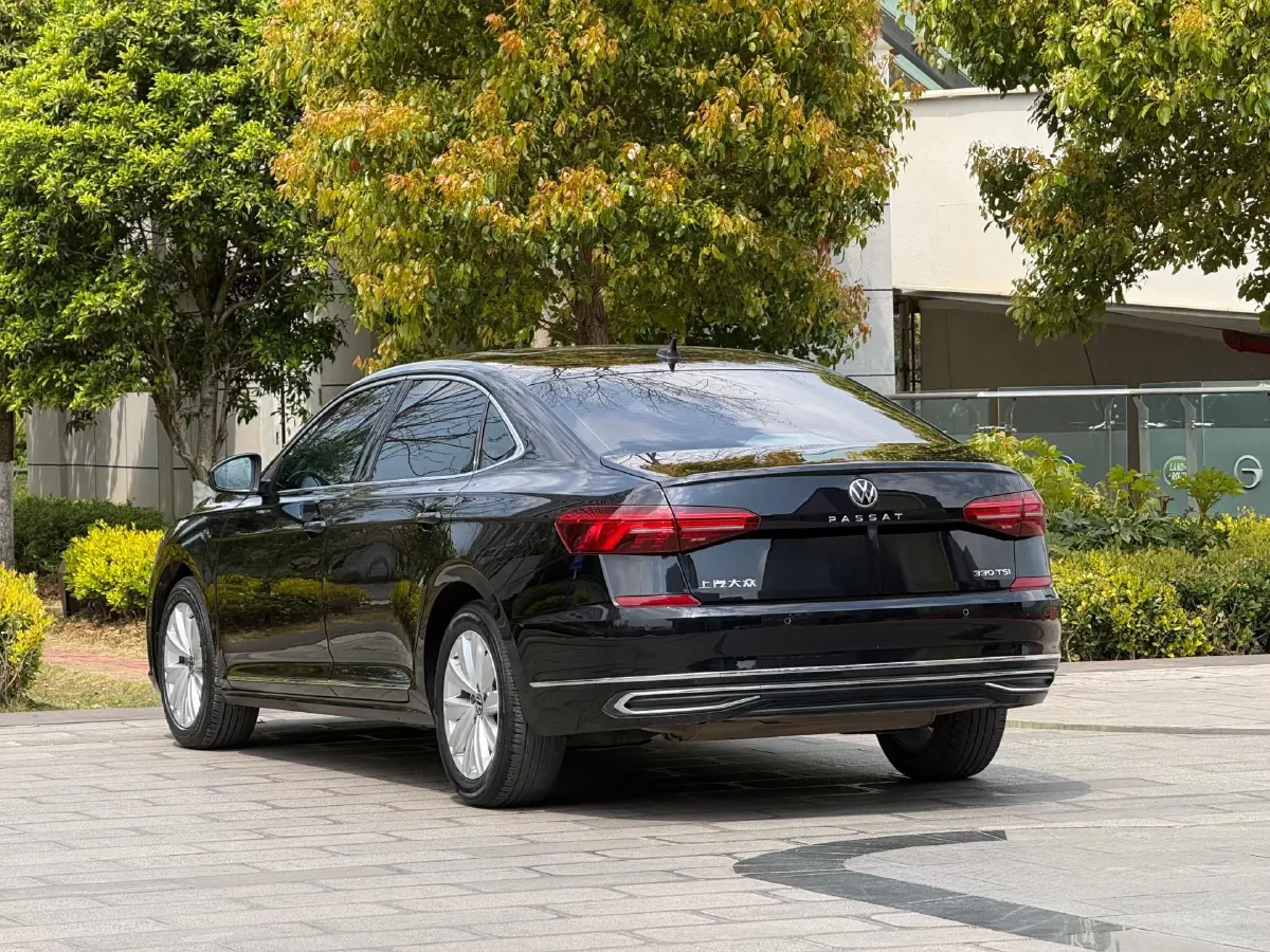 2020 Volkswagen Passat 2.0T 186HP L4 7DCT,autocango,china used car exporter,china ev exporter,chinese used car exporter,chinese used ev exporter
