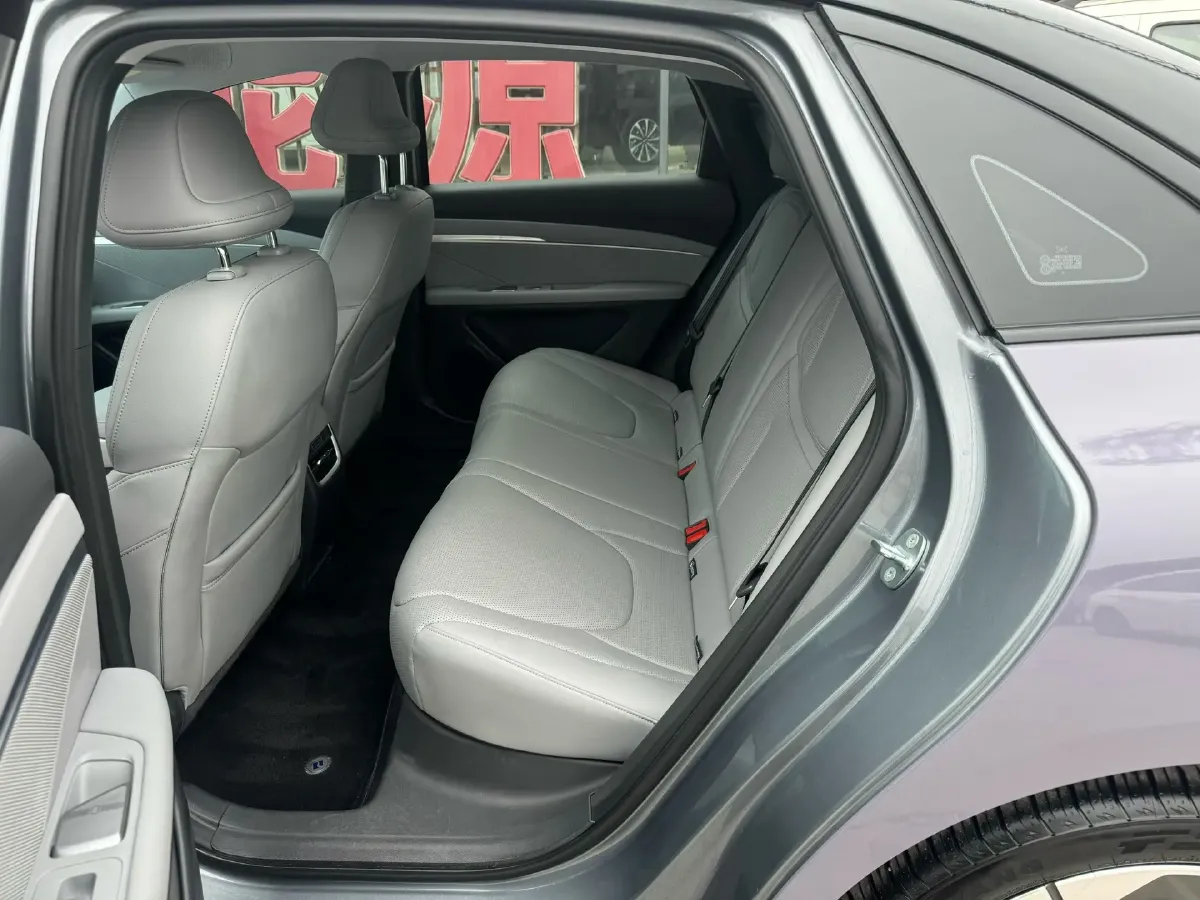 2024 Xpeng MONA M03 BEV 62.2KWH,autocango,china used car exporter,china ev exporter,chinese used car exporter,chinese used ev exporter