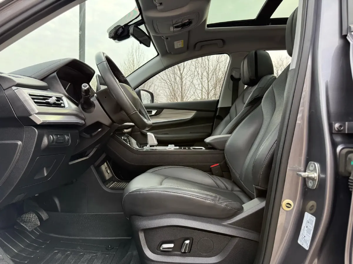 2021 Chery Tiggo 8 1.6T 197HP L4 7DCT,autocango,china used car exporter,china ev exporter,chinese used car exporter,chinese used ev exporter