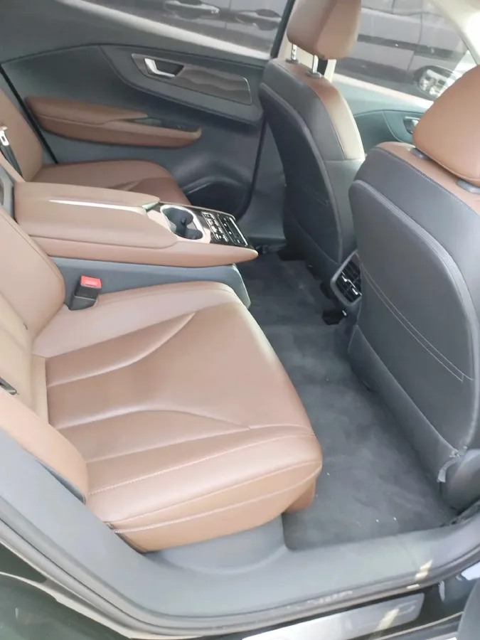 2021 HongQi E-QM5 BEV 54KWH,autocango,china used car exporter,china ev exporter,chinese used car exporter,chinese used ev exporter