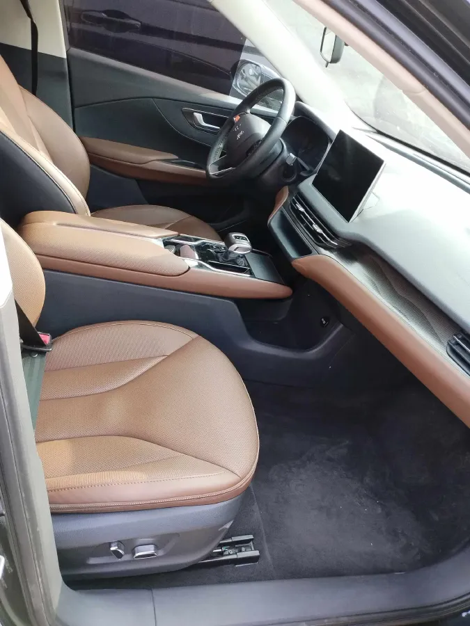 2021 HongQi E-QM5 BEV 54KWH,autocango,china used car exporter,china ev exporter,chinese used car exporter,chinese used ev exporter