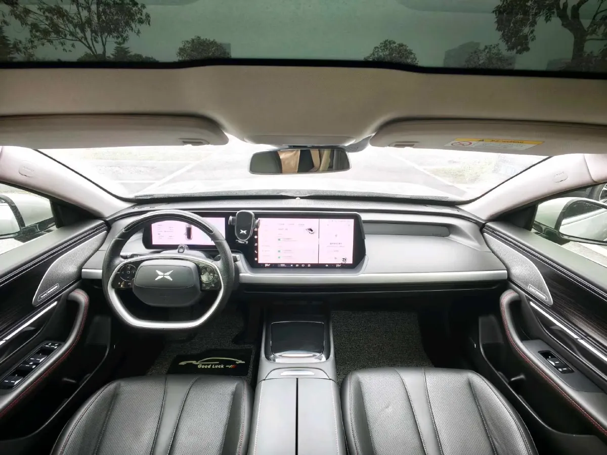 2020 Xpeng P7 BEV 70.8KWH,autocango,china used car exporter,china ev exporter,chinese used car exporter,chinese used ev exporter