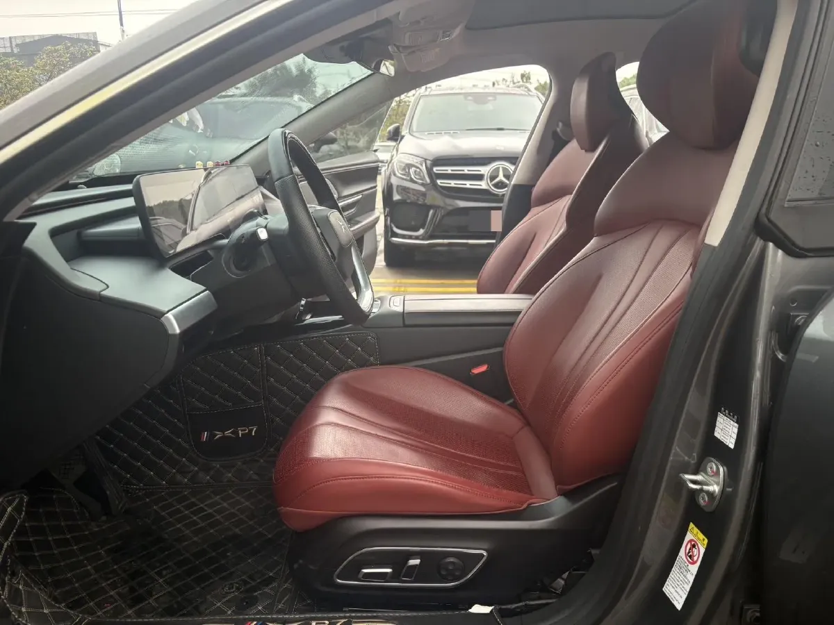 2020 DS 7 1.6T 215HP L4 8AT,autocango,china used car exporter,china ev exporter,chinese used car exporter,chinese used ev exporter