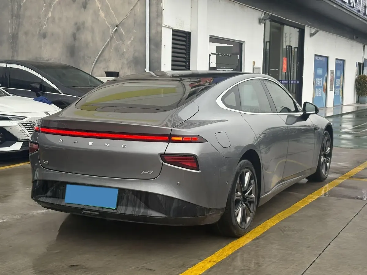 2020 DS 7 1.6T 215HP L4 8AT,autocango,china used car exporter,china ev exporter,chinese used car exporter,chinese used ev exporter