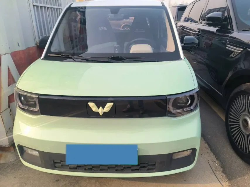 2021 WuLing HongGuang MINI EV BEV 13.9KWH,autocango,china used car exporter,china ev exporter,chinese used car exporter,chinese used ev exporter