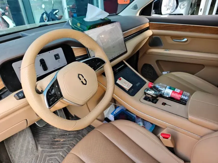 2024 AITO AITO M7 1.5T 152HP L4 REEV 38.5KWH,autocango,china used car exporter,china ev exporter,chinese used car exporter,chinese used ev exporter