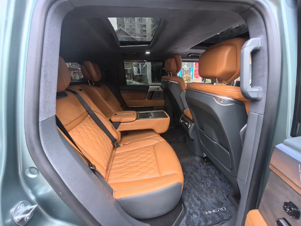 2023 M Hero 917 REEV 197HP 2AT REEV 65.8KWH,autocango,china used car exporter,china ev exporter,chinese used car exporter,chinese used ev exporter