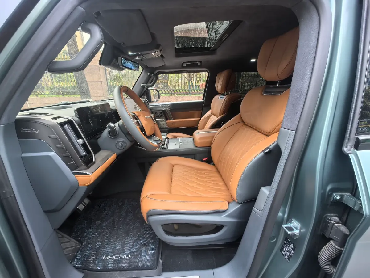 2023 M Hero 917 REEV 197HP 2AT REEV 65.8KWH,autocango,china used car exporter,china ev exporter,chinese used car exporter,chinese used ev exporter