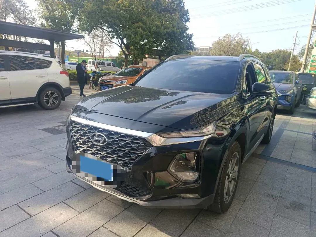 2019 Hyundai Santafe 2.0T 240HP L4 8AT,autocango,china used car exporter,china ev exporter,chinese used car exporter,chinese used ev exporter
