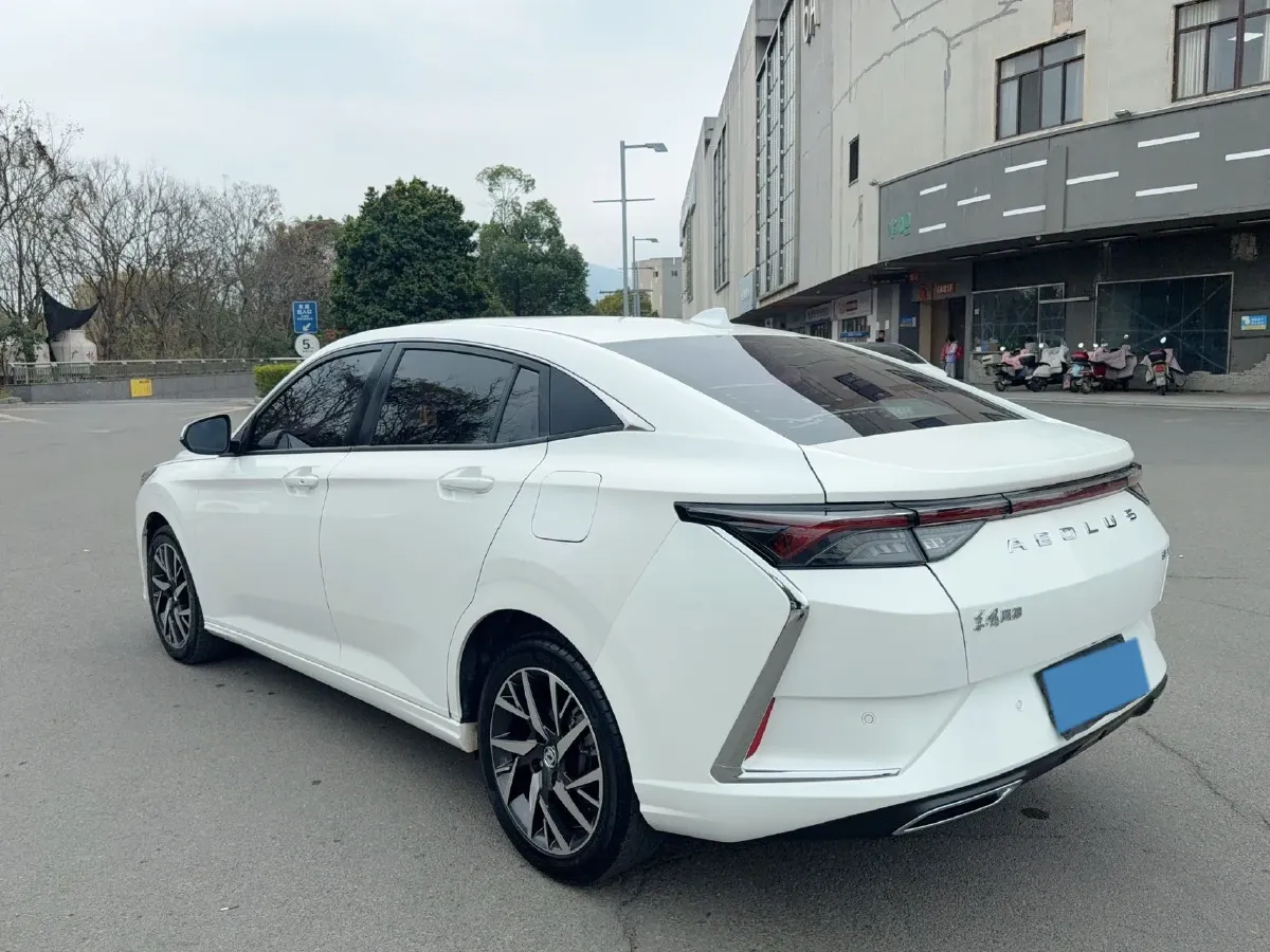 2020 DongFeng Aeolus YiXuan 1.5T 150HP L4 6DCT,autocango,china used car exporter,china ev exporter,chinese used car exporter,chinese used ev exporter