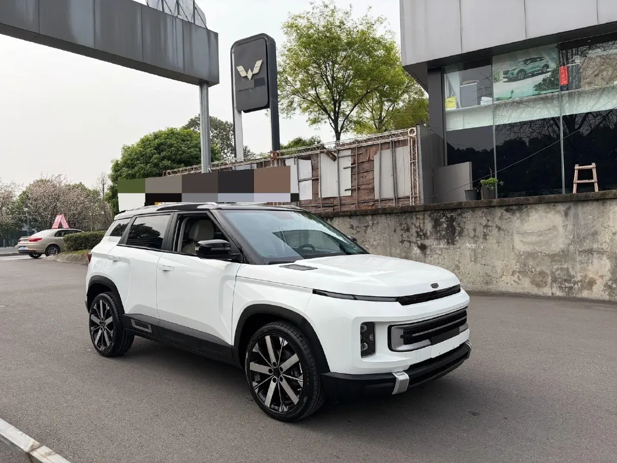 2023 Geely ICON 1.5T 181HP L4 7DCT,autocango,china used car exporter,china ev exporter,chinese used car exporter,chinese used ev exporter