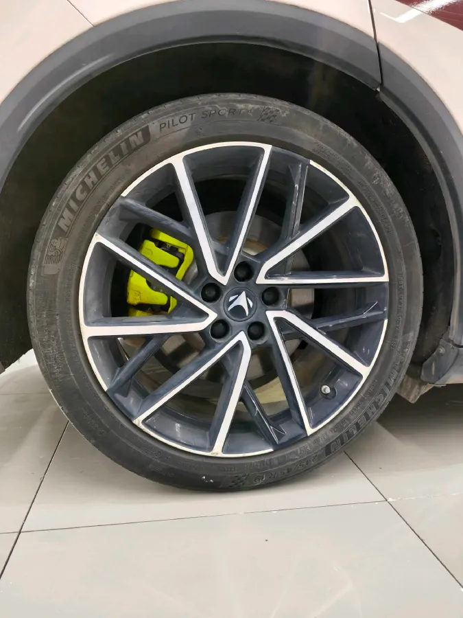 2025 ARCFOX αS5 BEV,autocango,china used car exporter,china ev exporter,chinese used car exporter,chinese used ev exporter