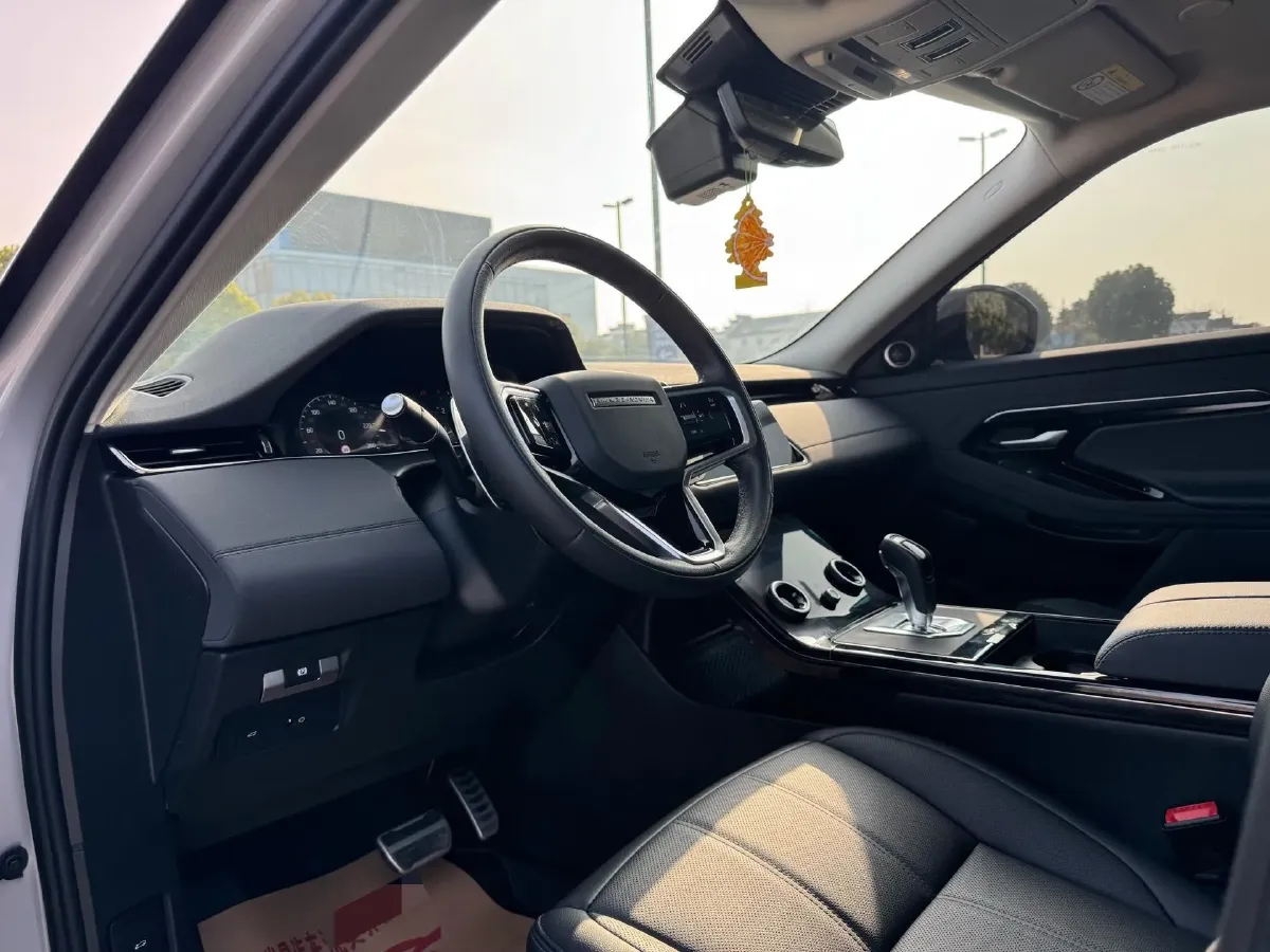 2023 Land Rover Range Rover Evoque 2.0T 249HP L4 9AT,autocango,china used car exporter,china ev exporter,chinese used car exporter,chinese used ev exporter