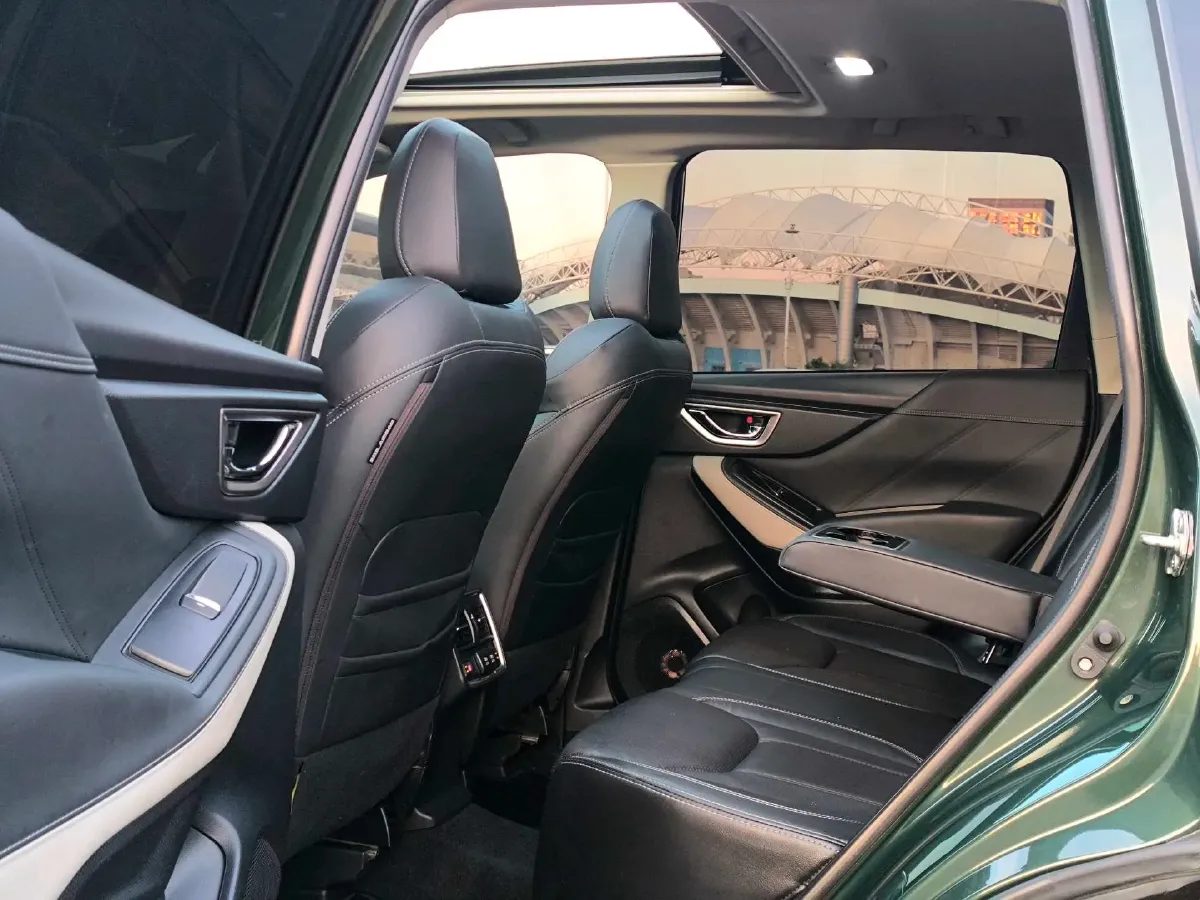 2022 Subaru Forester 2.0L 154HP H4 CVT,autocango,china used car exporter,china ev exporter,chinese used car exporter,chinese used ev exporter