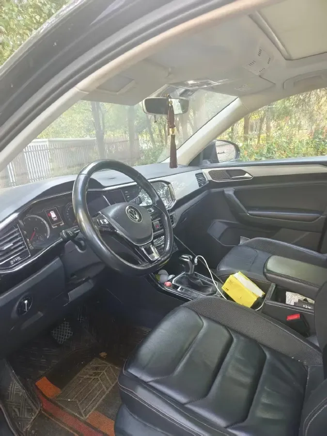 2021 Volkswagen Tayron 2.0T 186HP L4 7DCT,autocango,china used car exporter,china ev exporter,chinese used car exporter,chinese used ev exporter