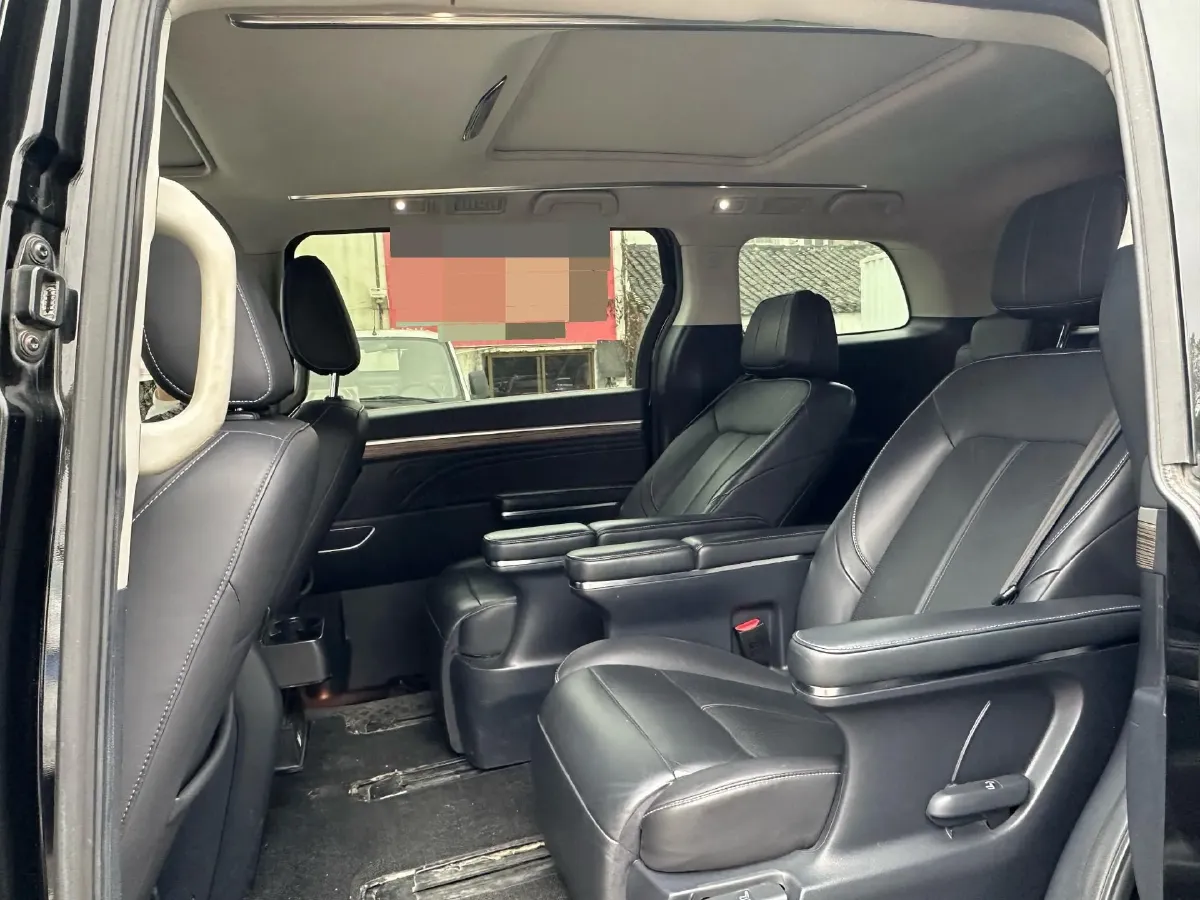 2021 GAC Trumpchi M8 2.0T 252HP L4 8AT,autocango,china used car exporter,china ev exporter,chinese used car exporter,chinese used ev exporter