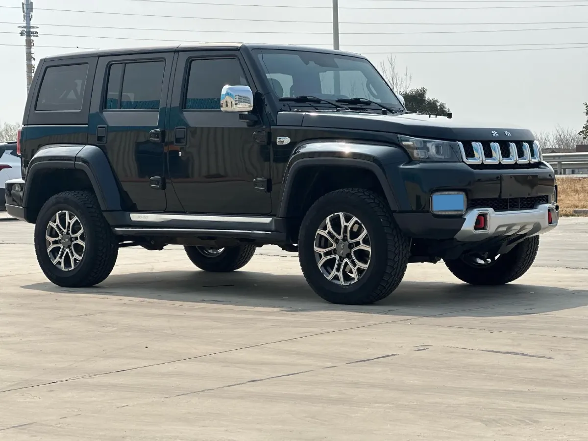 2023 Beijing BJ40 2.0T 224HP L4 8AT,autocango,china used car exporter,china ev exporter,chinese used car exporter,chinese used ev exporter
