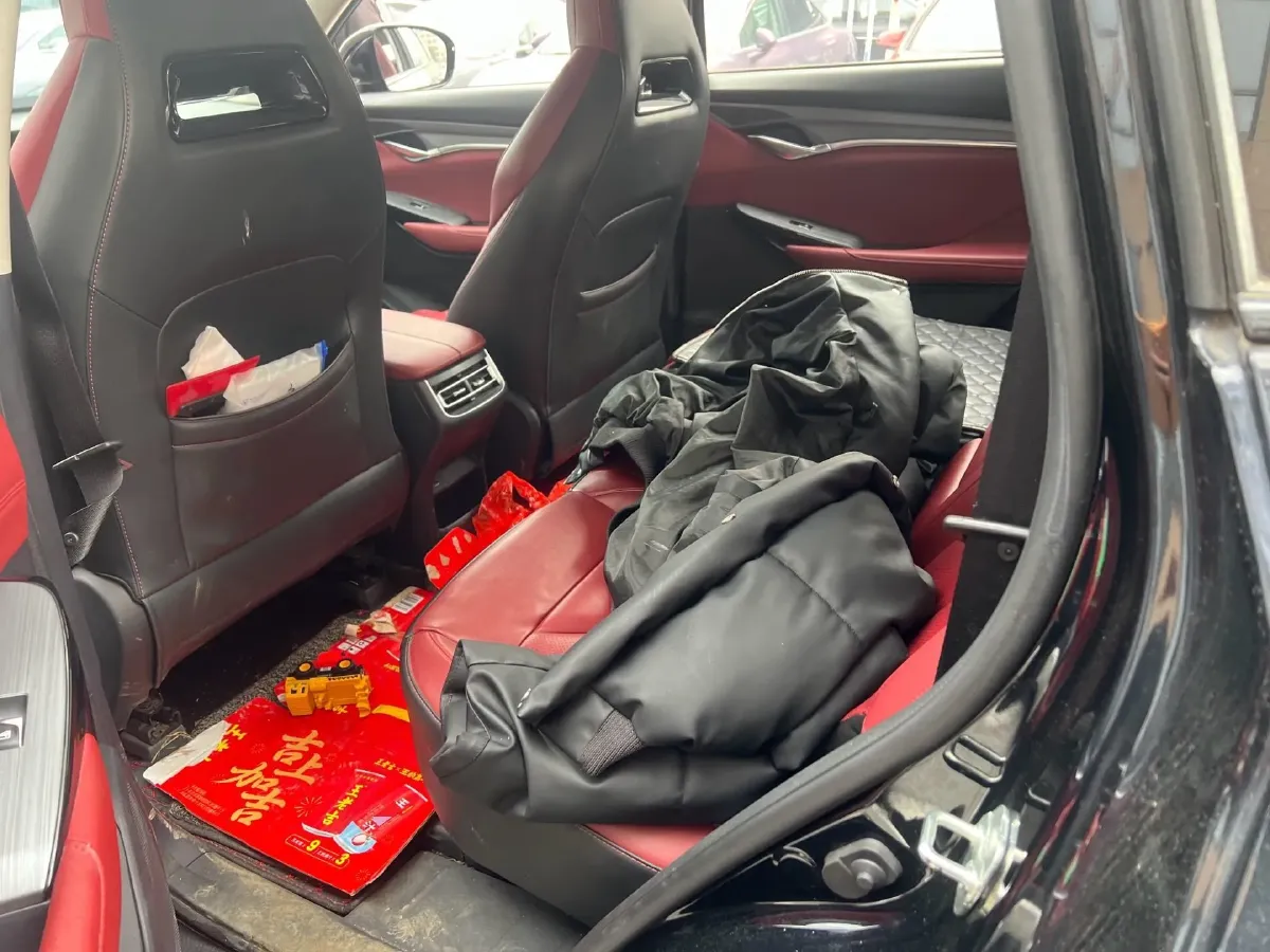 2022 ChangAn CS75 Plus 2.0T 233HP L4 8AT,autocango,china used car exporter,china ev exporter,chinese used car exporter,chinese used ev exporter