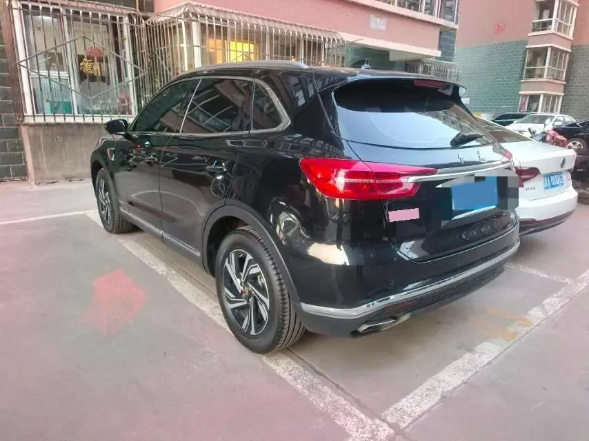 2022 HongQi HS5 2.0T 224HP L4 6AT,autocango,china used car exporter,china ev exporter,chinese used car exporter,chinese used ev exporter