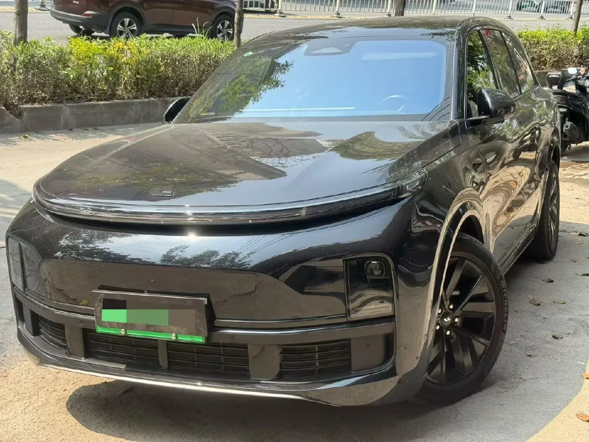 2023 Li L8 Range Extended 154HP REEV 40.9KWH,autocango,china used car exporter,china ev exporter,chinese used car exporter,chinese used ev exporter
