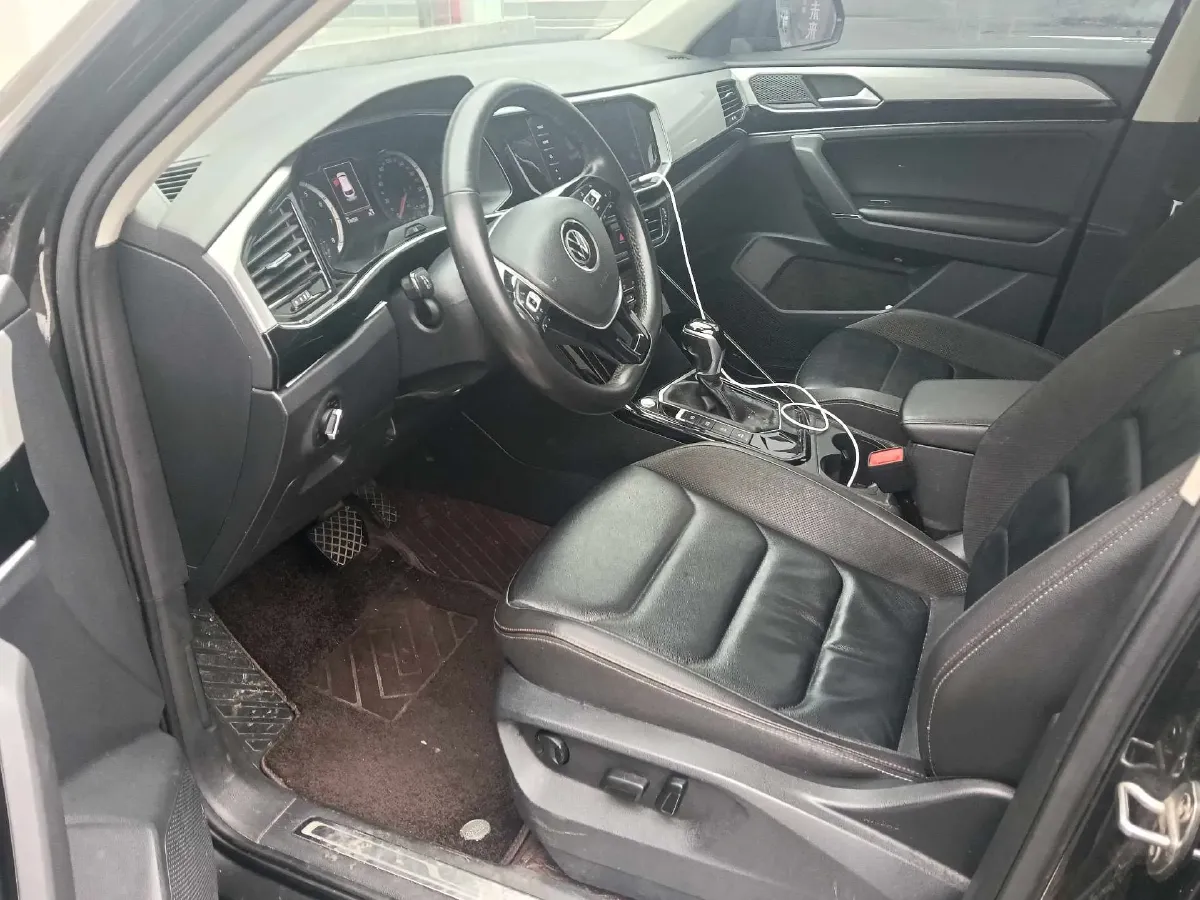 2020 Volkswagen Tayron 2.0T 186HP L4 7DCT,autocango,china used car exporter,china ev exporter,chinese used car exporter,chinese used ev exporter