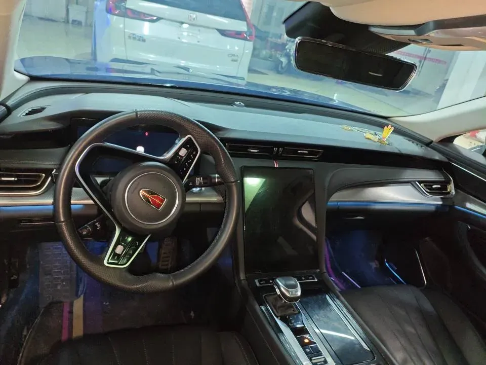 2023 HongQi H5 2.0T 224HP L4 8AT,autocango,china used car exporter,china ev exporter,chinese used car exporter,chinese used ev exporter