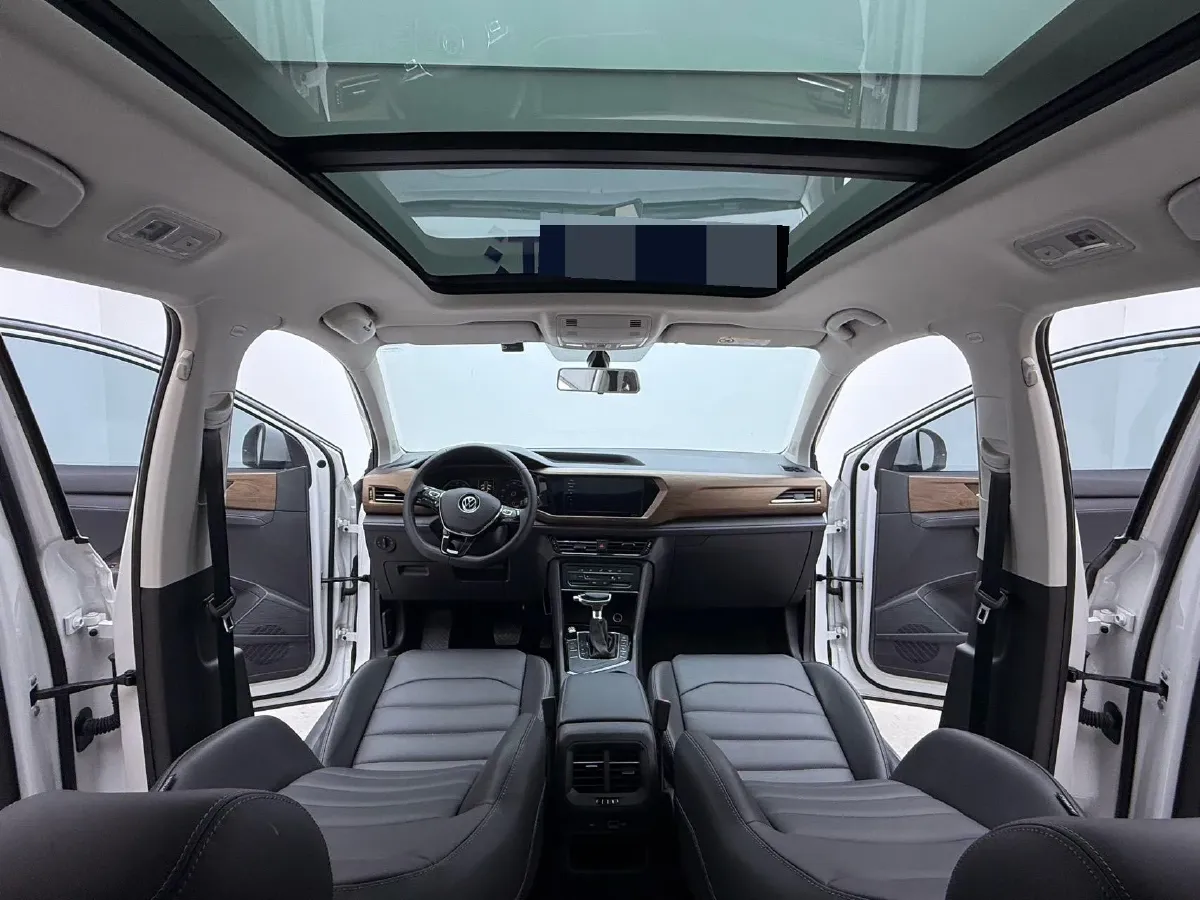 2021 Volkswagen Tharu 1.4T 150HP L4 7DCT,autocango,china used car exporter,china ev exporter,chinese used car exporter,chinese used ev exporter