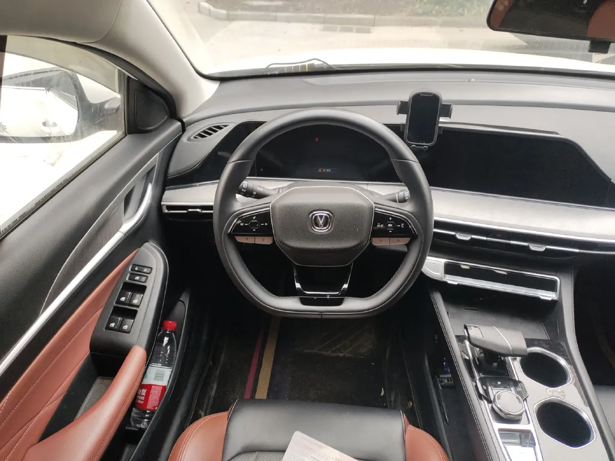 2022 ChangAn Eado 1.4T 160HP L4 7DCT,autocango,china used car exporter,china ev exporter,chinese used car exporter,chinese used ev exporter