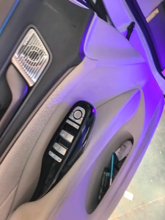 2022 Honda Odyssey 2.0L 146HP L4 E-CVT Hybrid,autocango,china used car exporter,china ev exporter,chinese used car exporter,chinese used ev exporter