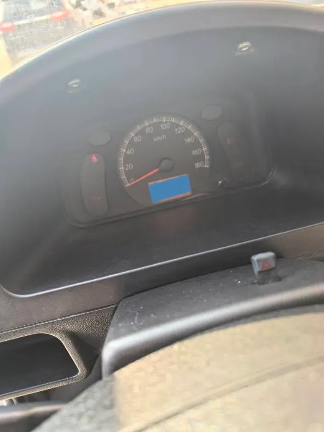 2019 WuLing ZhiGuang 1.2L 82HP L4 5MT,autocango,china used car exporter,china ev exporter,chinese used car exporter,chinese used ev exporter