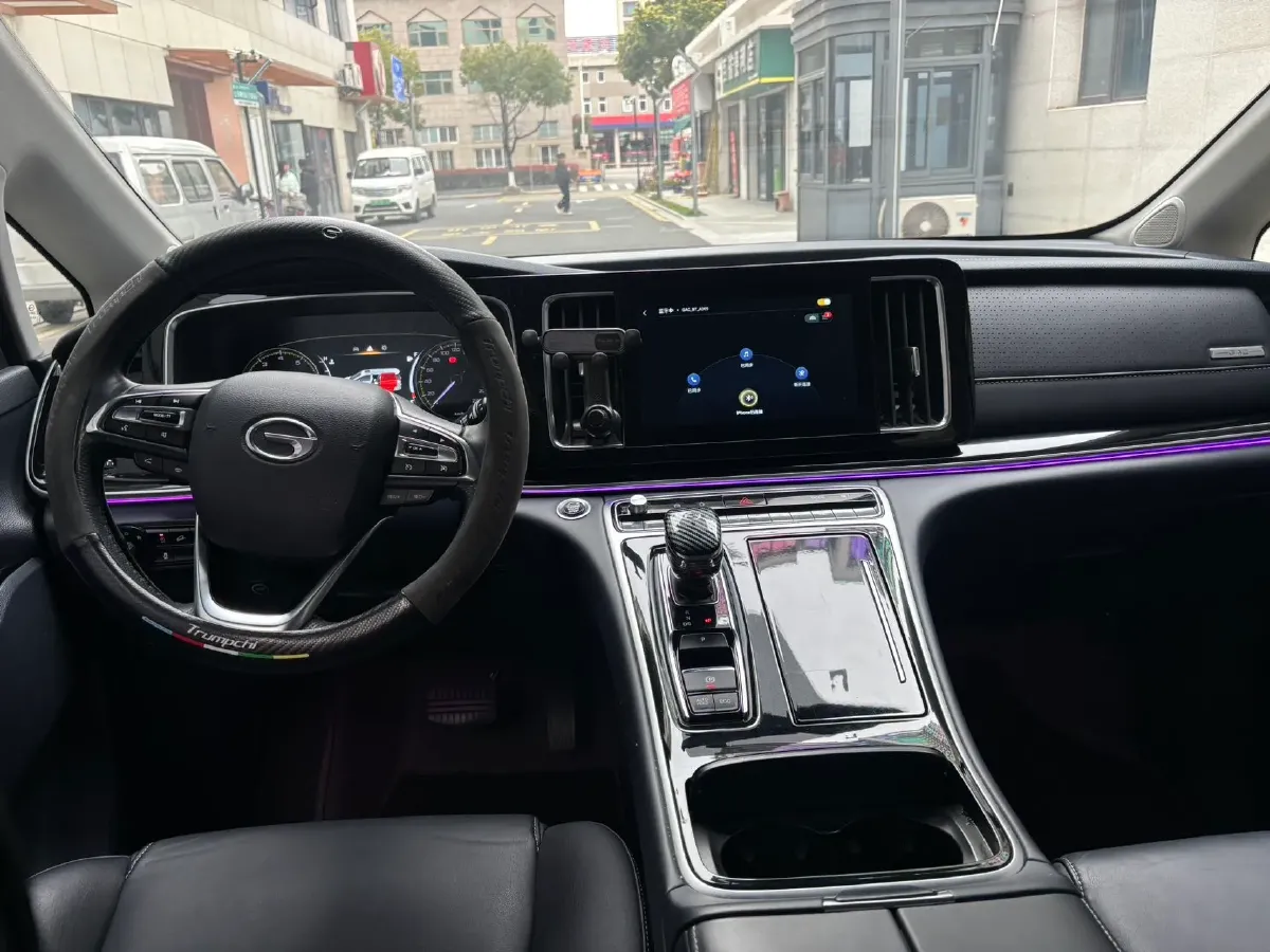 2021 GAC Trumpchi M8 2.0T 252HP L4 8AT,autocango,china used car exporter,china ev exporter,chinese used car exporter,chinese used ev exporter