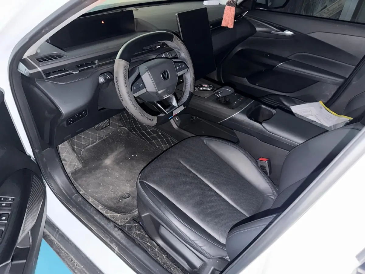 2024 ChangAn Eado 1.5T 170HP L4 7DCT,autocango,china used car exporter,china ev exporter,chinese used car exporter,chinese used ev exporter