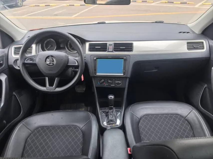2019 Skoda Rapid Spaceback 1.5L 110HP L4 6AT,autocango,china used car exporter,china ev exporter,chinese used car exporter,chinese used ev exporter